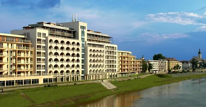 Apartament Dunalux Győr